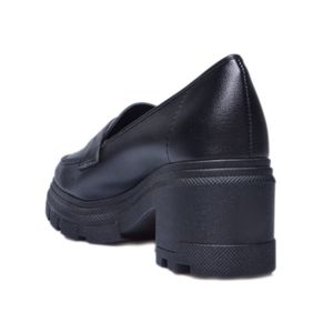 Sapato Moleca Mocassim Tratorado Preto Feminino 107023