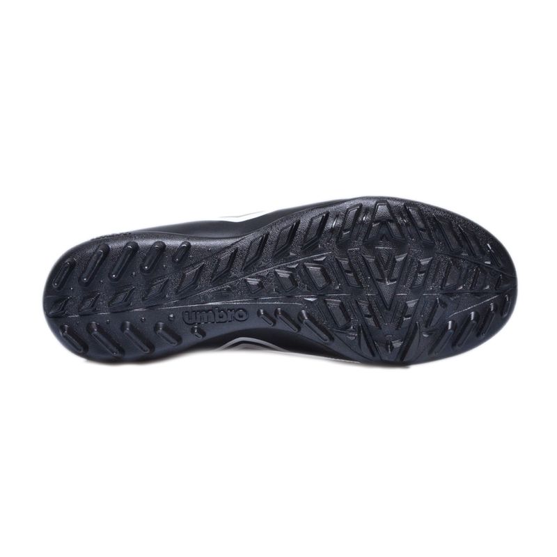 chuteira-umbro-u01fb002015-121-baixo