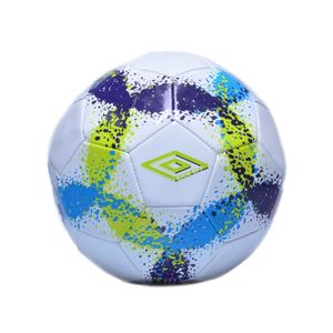 Bola Umbro Futebol Campo Size 5 Branco