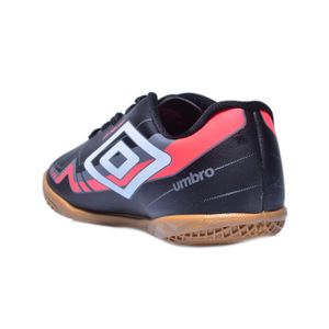 Chuteira Umbro Futsal Prisma Jr Preto Menino