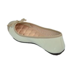 Sapatilha Moleca Bico Redondo Creme Feminina