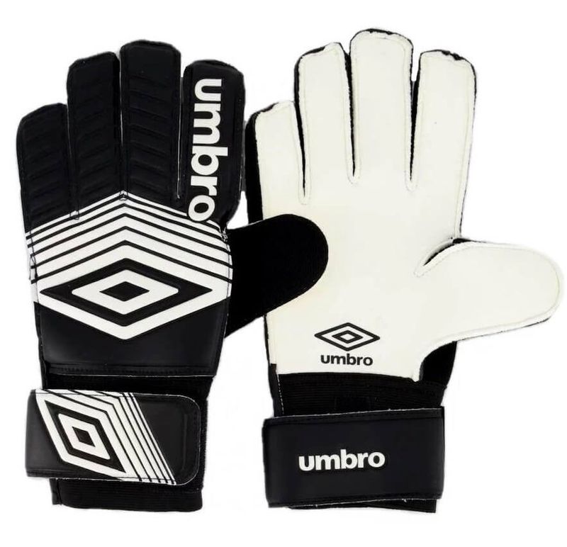 Luva-Goleiro-Umbro-Preto-Unisex