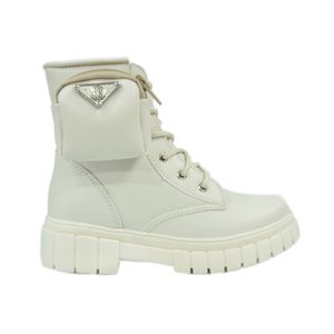 Bota Grugui Coturno Tratorada Off White Feminina Infantil