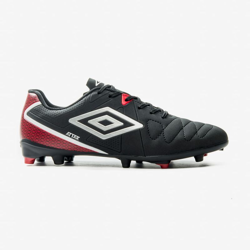 chuteira-umbro-eternal-attak-campo-preto-masculino